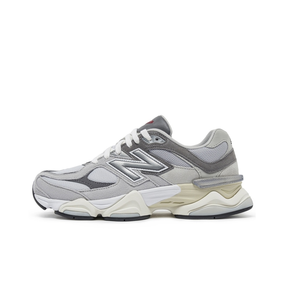 ニューバランス NB 9060 クラシックで多用途なローカッ - New Balance Shoes 9060 のレビューと価格
