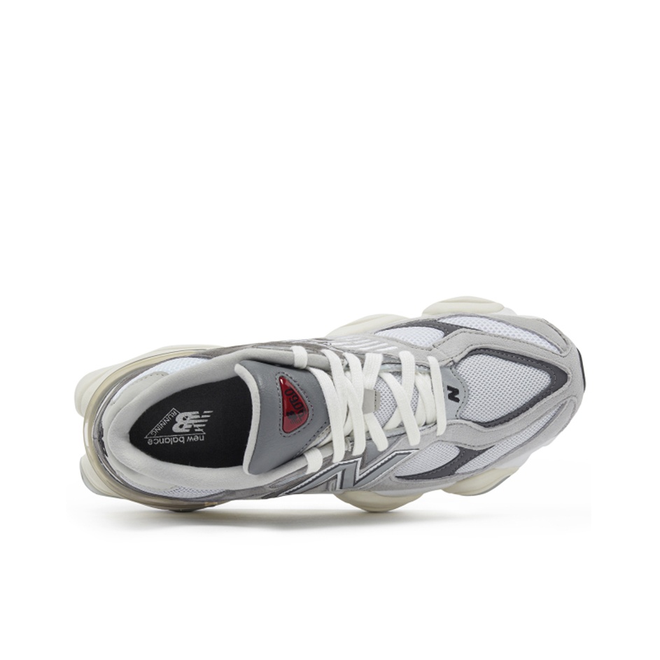 ニューバランス NB 9060 クラシックで多用途なローカッ - New Balance Shoes 9060 のレビューと価格