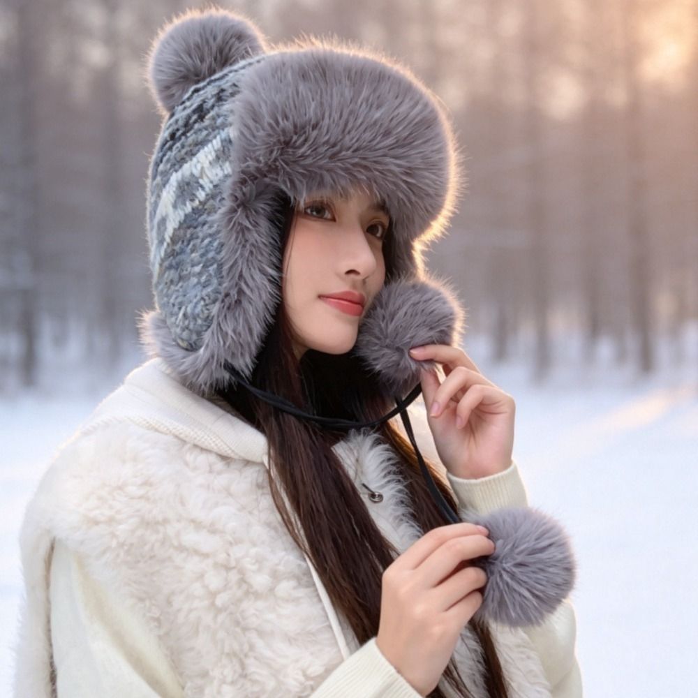 スタイリッシュなポリエステル製ニットトラッパーハット ポンポ - Trapper Hat Ear Flap のレビューと価格