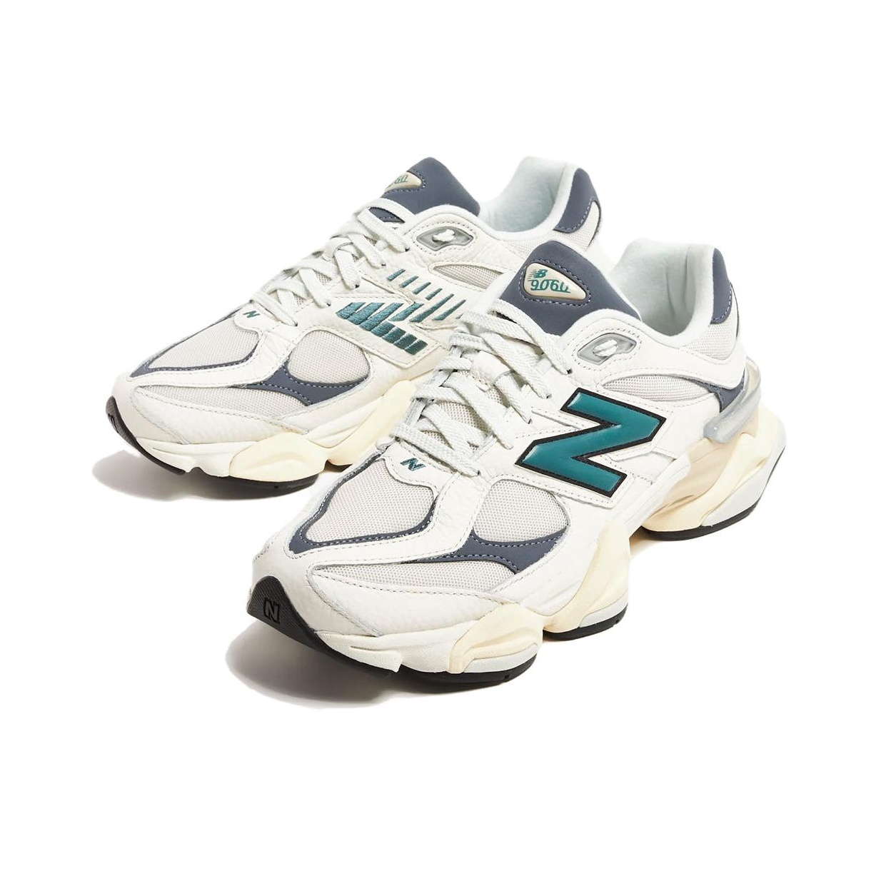 ニューバランス NB 9060 ランニングシューズ ユニセッ - New Balance Shoes 9060 のレビューと価格